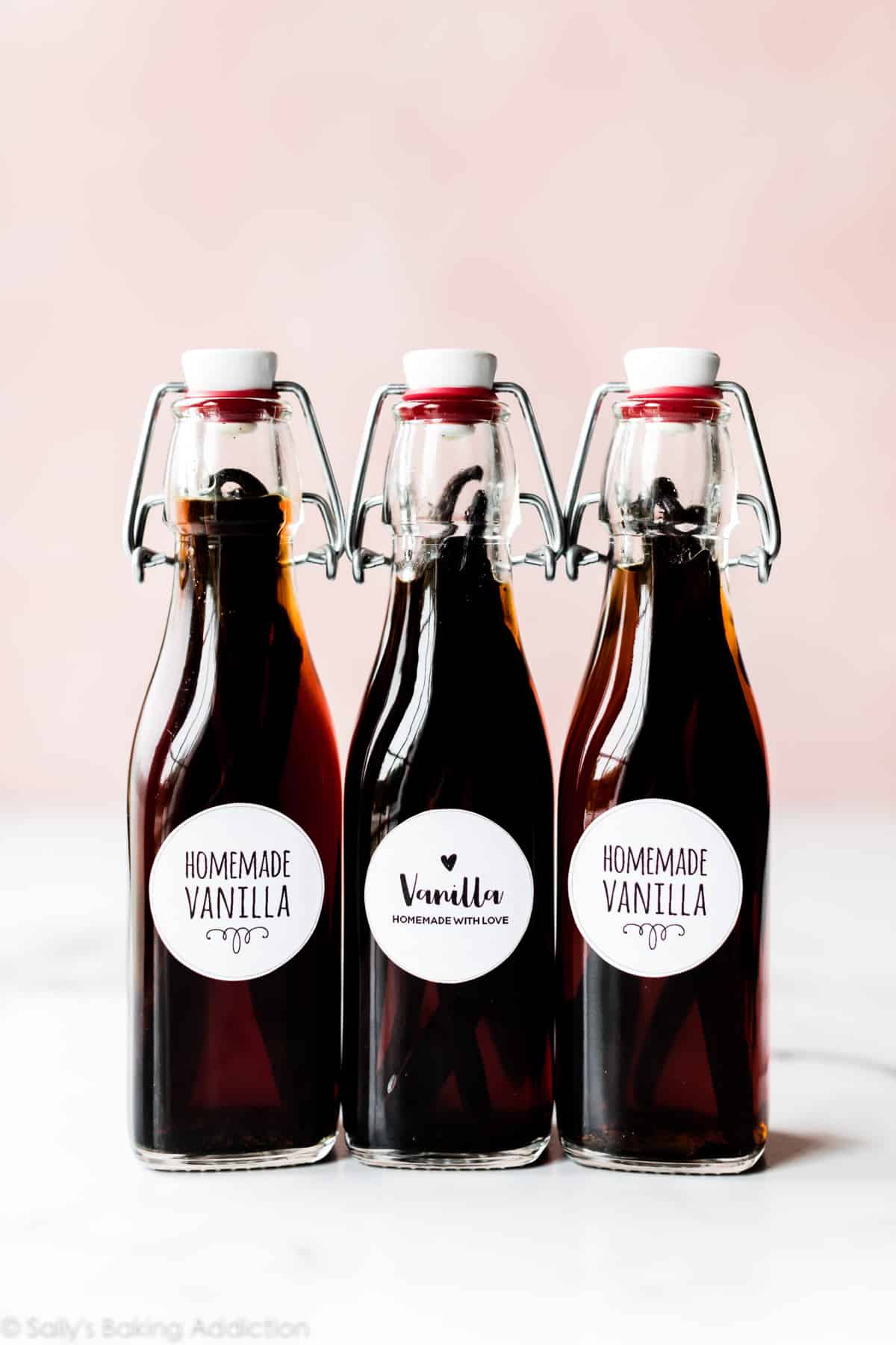 Make Your Own Pure Vanilla Extract: Only 2 Simple Ingredients